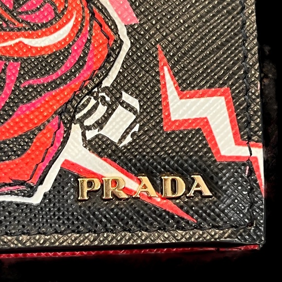 PRADA - 2019 Collection by Miuccia Prada & Raf Simons Frankenstein Rose Wallet - Picture 4 of 10